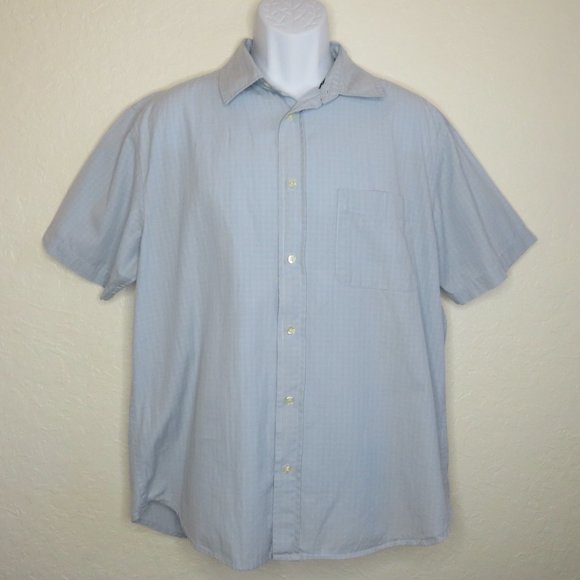 Old Navy* Men's Short Sleeve Button Down Curved Hem Checkered Shirt~ Size Large - Picture 1 of 11